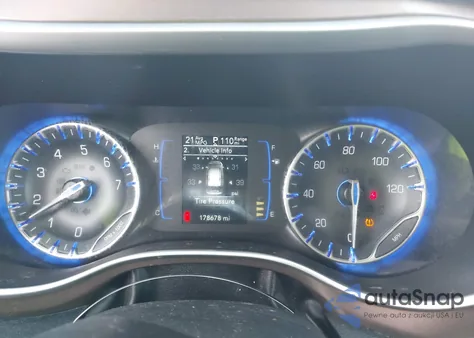 2019 Chrysler Pacifica Touring L from USA, damaged, VIN 2C4RC1BG6KR593077